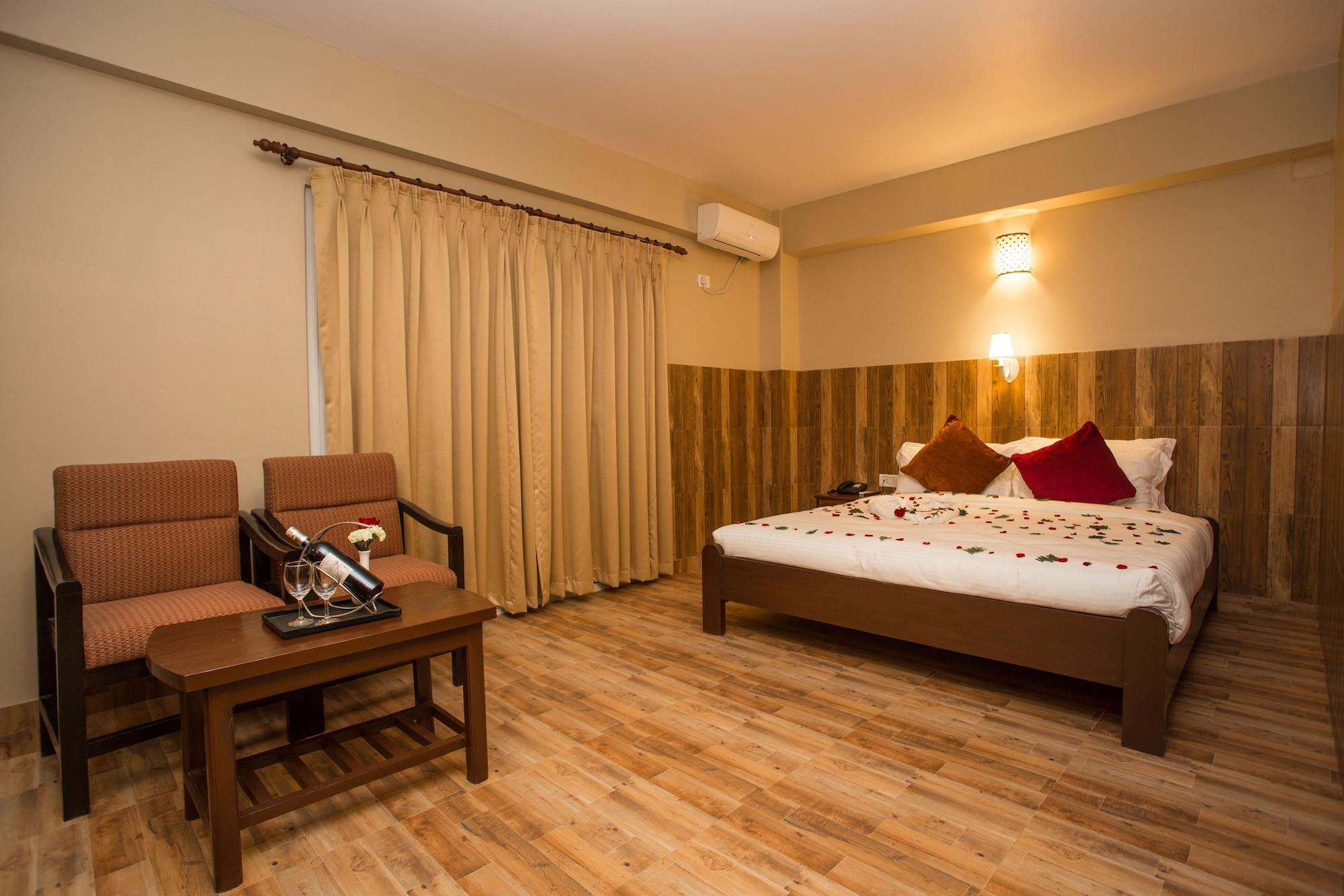 Pokhara Choice Inn Bagian luar foto